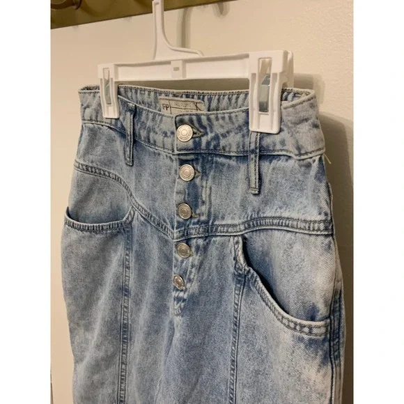 Free People Womens Jeans Acid Wash High Rise Button Fly Straight Leg W26 - Picture 2 of 7